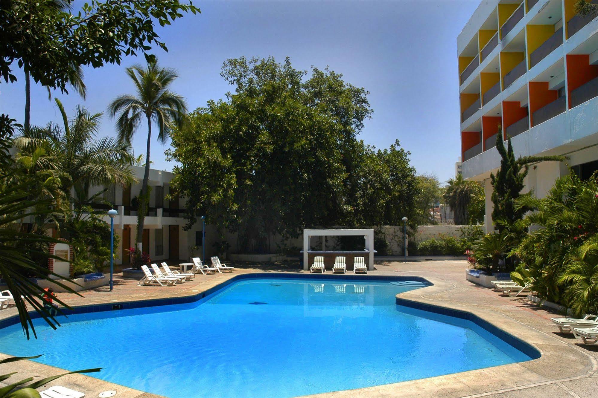 Hotel De Cima Mazatlán Zewnętrze zdjęcie